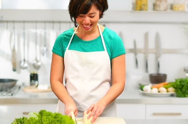 Giúp việc nhà nấu ăn 