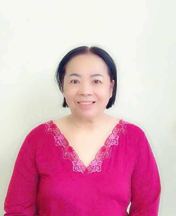 Cô Hoàng quê Trà Vinh