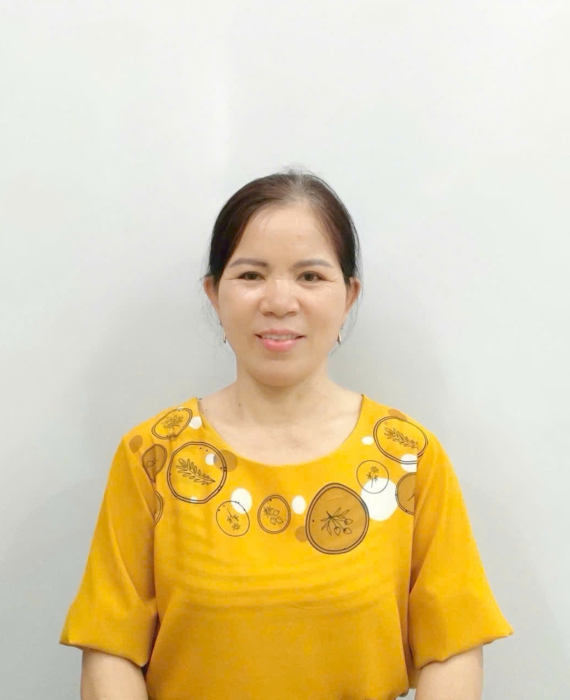 Cô Nhung quê Vĩnh Phúc