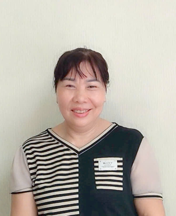 Cô Hà quê Huế