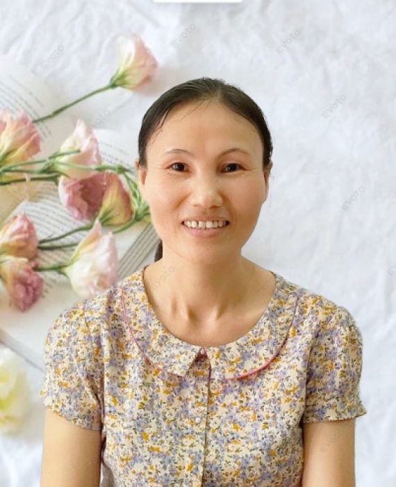Chị Minh quê Quảng Bình