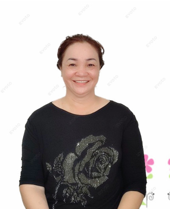 Chị Xuân Mai