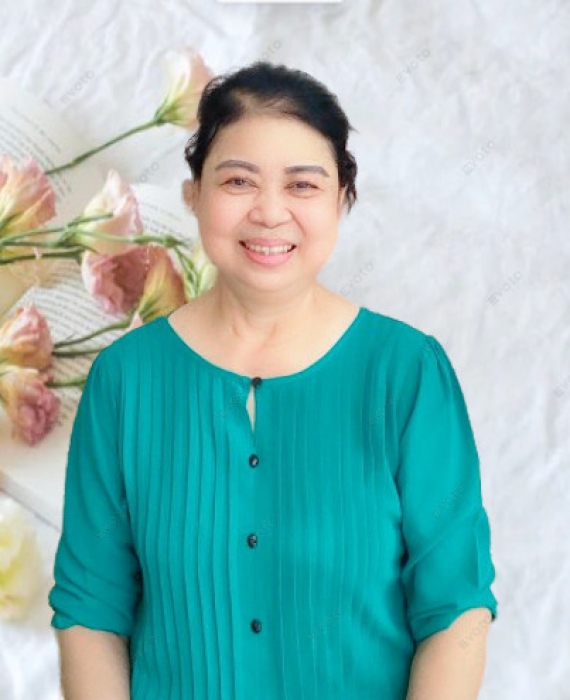 Cô quê Miền Bắc  Hải Phòng
