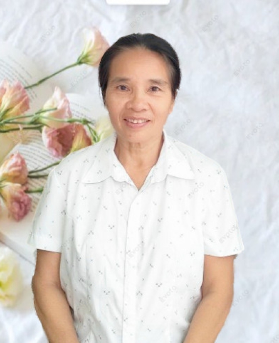 Cô Thuận quê Quảng Bình sinh năm 1966