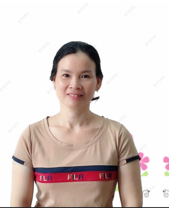 Chị Sang quê Góc Huế 