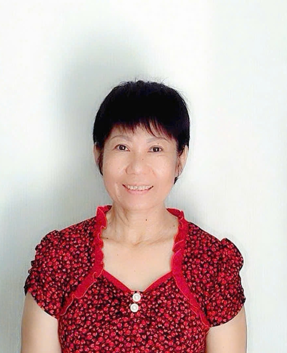 Cô Trang  Hậu Giang