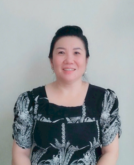 Chị Kim Yến 