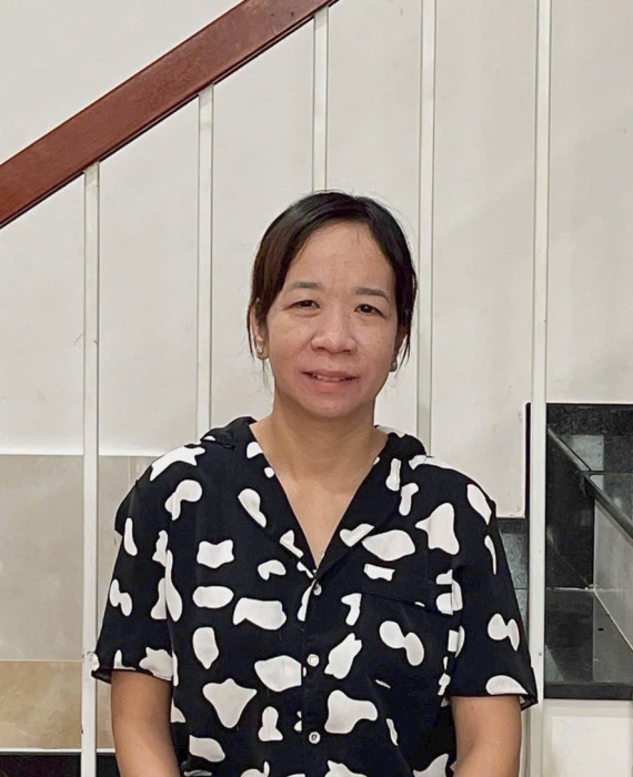 Chị Châu quê Bình Phước 