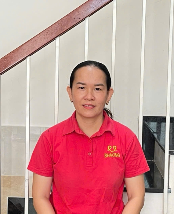 Chị Dự quê Huế 