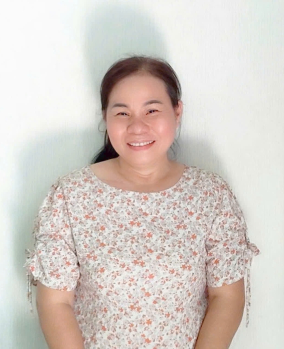 Cô Oanh quê Bình Phước 