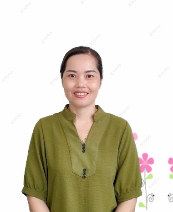Em Thuý quê Đắk Lắk