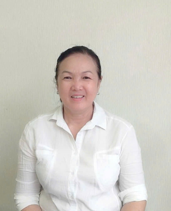 Cô Tuyết Mai quê Đồng Nai