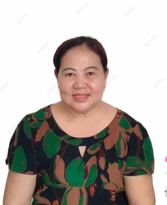 cô Lan quê Miền Bắc