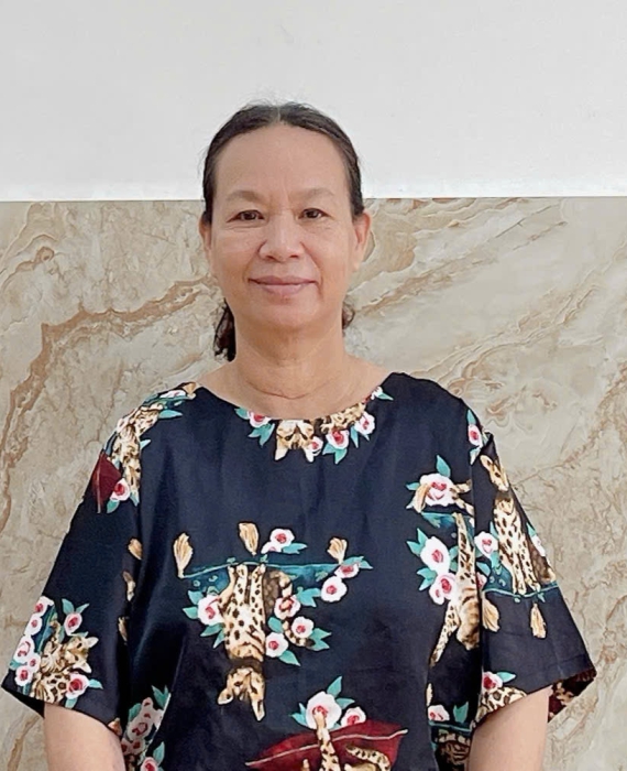 Cô Nhi quê Anh Giang