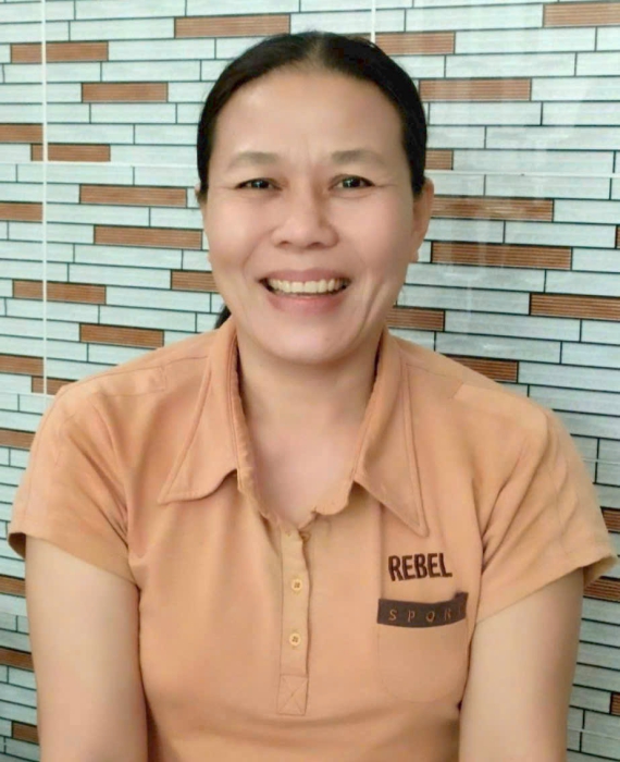 Cô Phượng quê  Quảng Nam