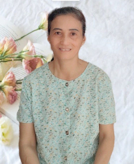 Cô Ánh quê Đắk Lắk