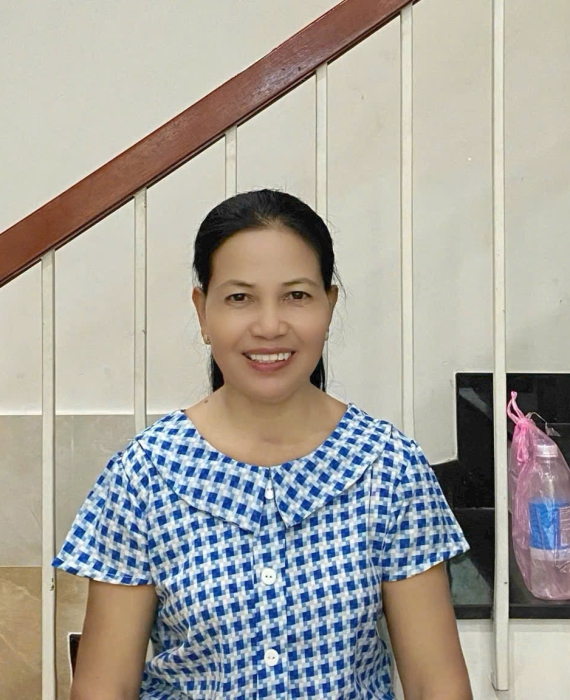 Cô Nghiêm  quê Trà Vinh