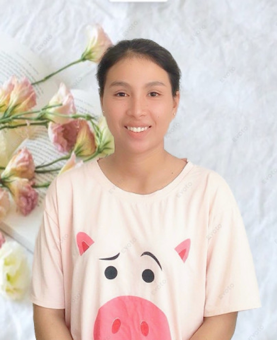 Em Kim Yến 