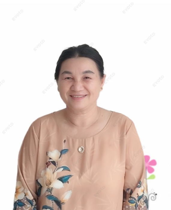 Cô Bông quê Ninh Thuận