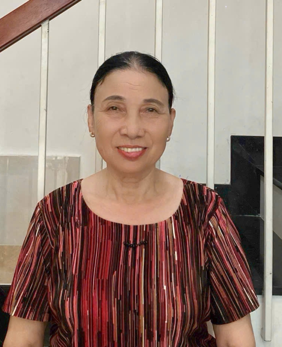 cô Mừng quê Nam Định