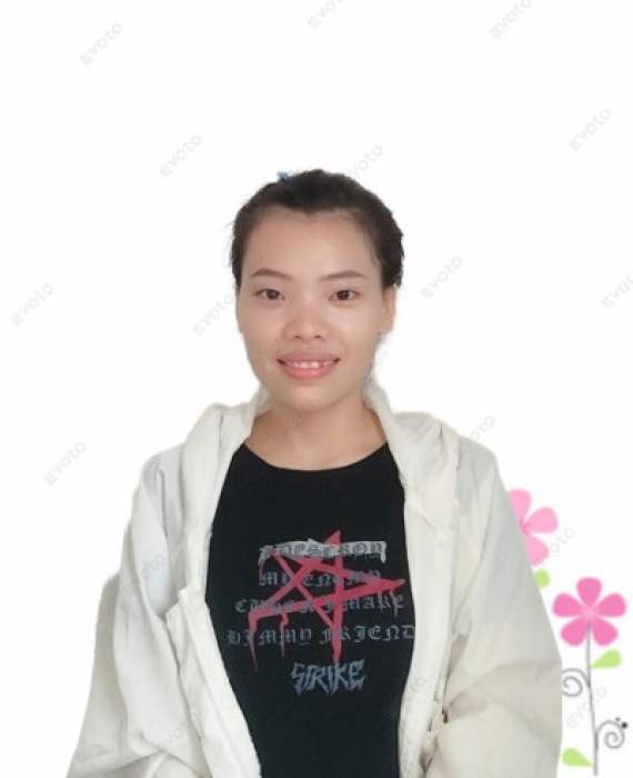 Em Oanh quê Quảng Bình