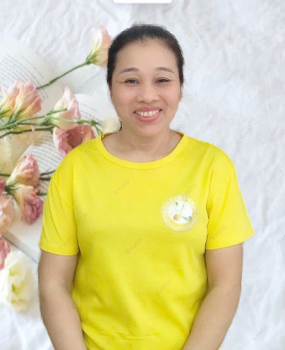 Cô Huyền quê Hà Tĩnh