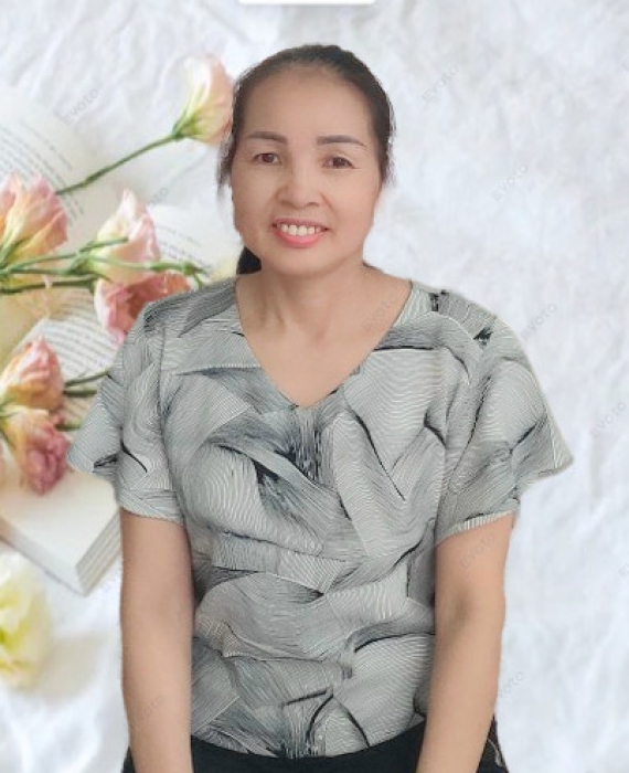 Cô Hiền quê Bắc Giang
