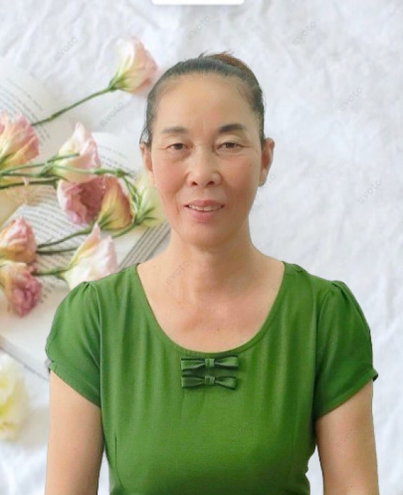 Cô Khoa quê Quảng Bình 