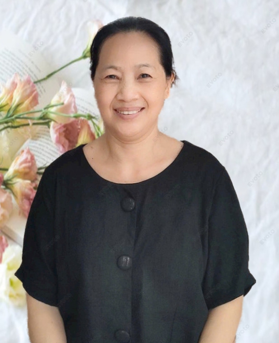 Cô Thuận quê Nghệ An