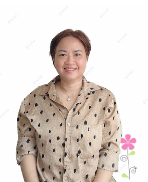 Chị Hồng Anh