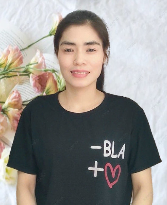 Chị Xuyến quê Nghệ An 