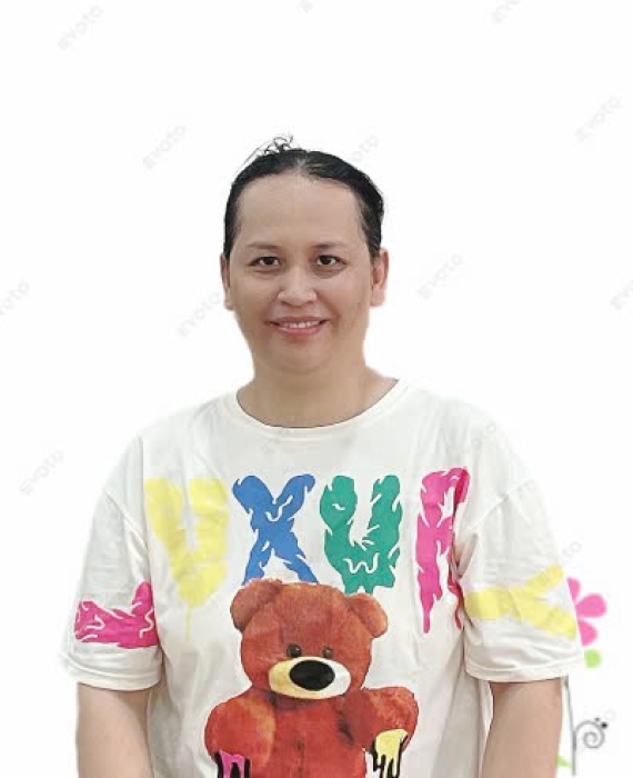 Chị Ngân gốc Sài  Gòn 