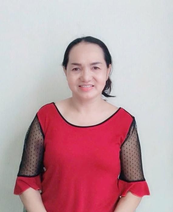 Cô Hoa quê Quảng Ngãi