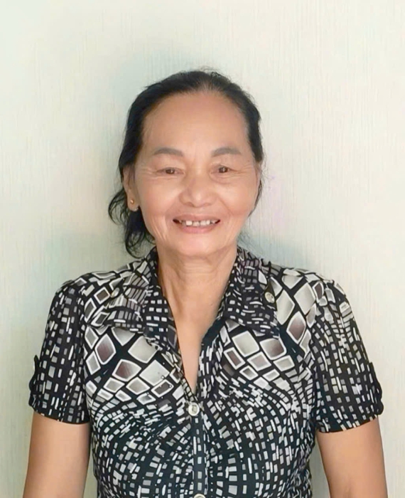 Cô Khuyên sống miền Bắc