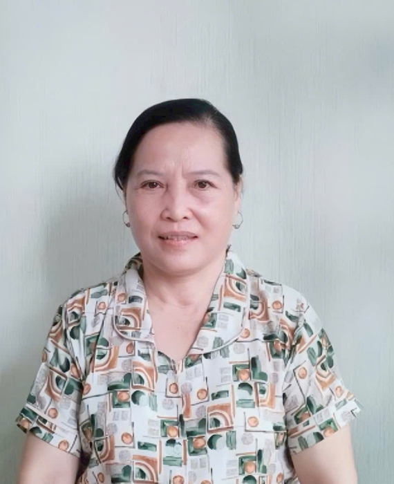 Cô Bạch quê ở Bắc Kạn