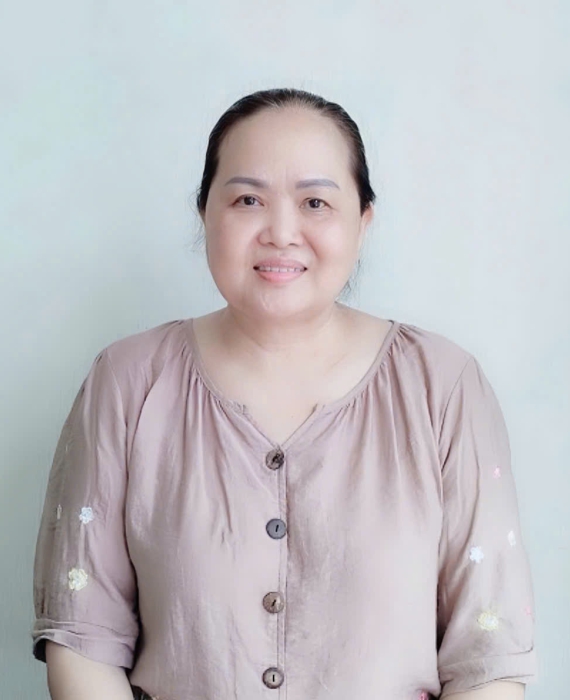 Cô sữa quê An Giang
