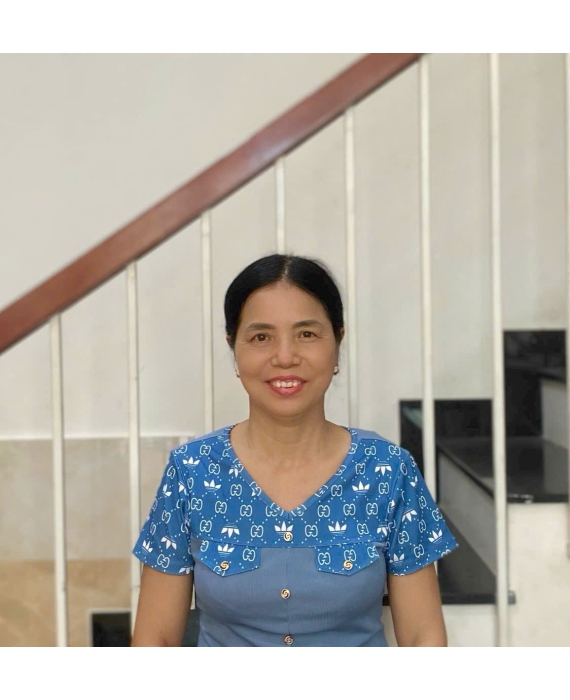 Cô Thuyên gốc Bắc