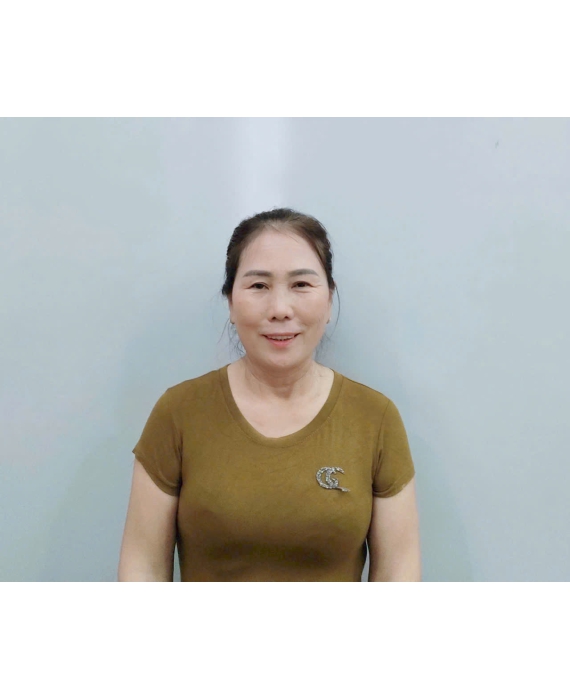 Cô Tuyết quê Quảng Nam