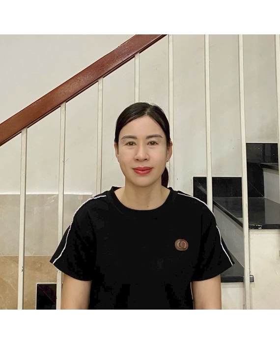 Chị Bình quê Miền Bắc