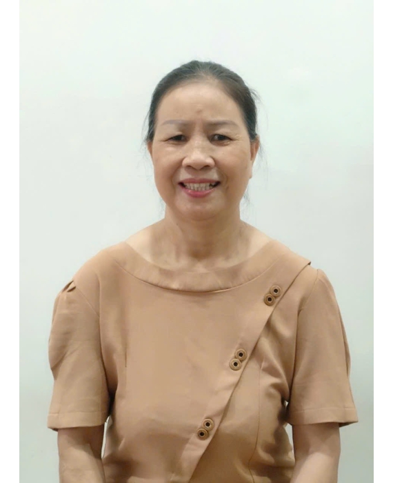 Cô Hậu quê miền Bắc