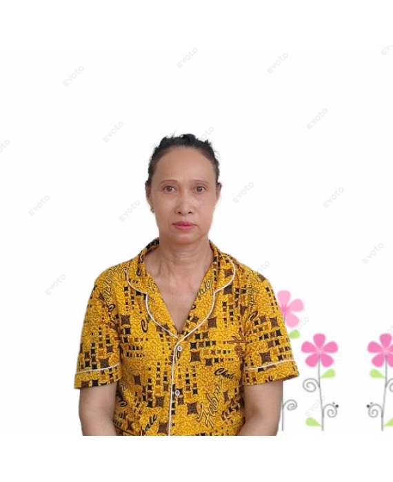 Cô Lý quê Nha Trang