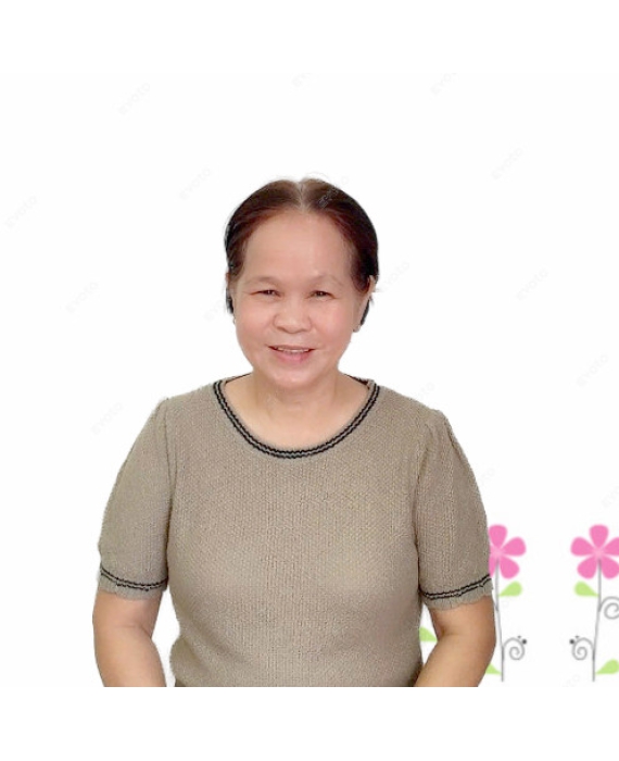 Cô Nguyệt quê Quy Nhơn 