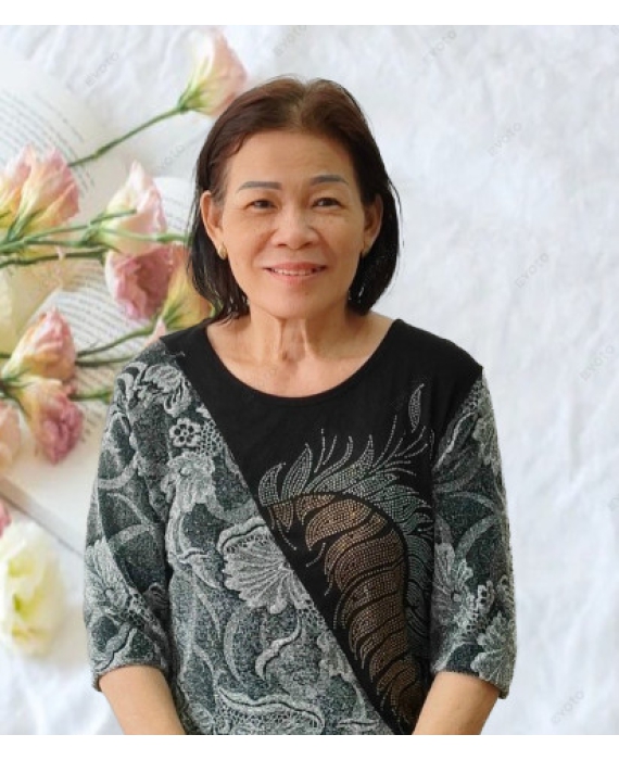 Cô Hồng quê Đà Lạt