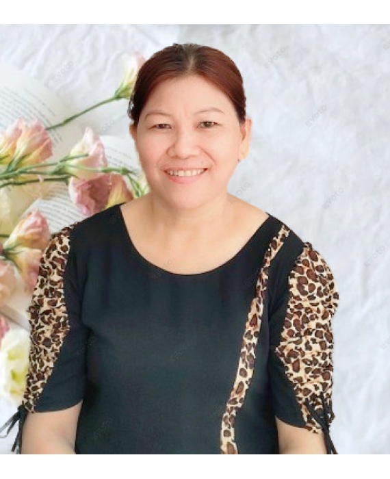 Cô Tuyết Sương