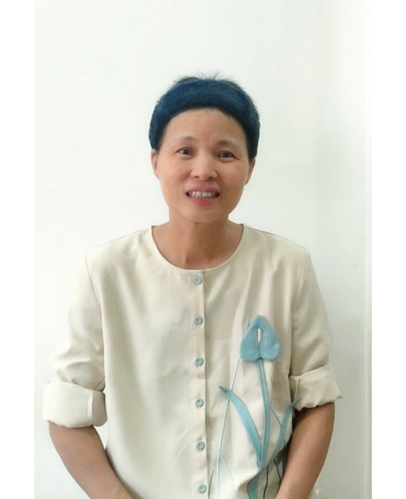 Cô Hoa quê miền Bắc