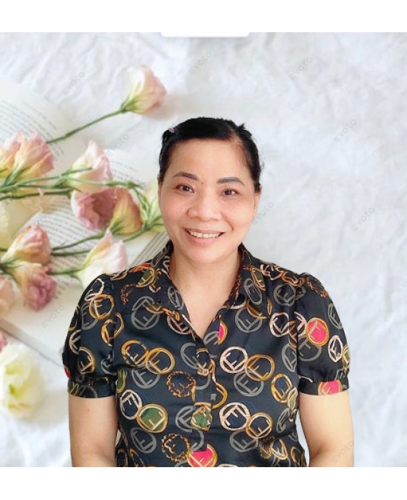 Chị Diễm quê Quãng Ngãi 