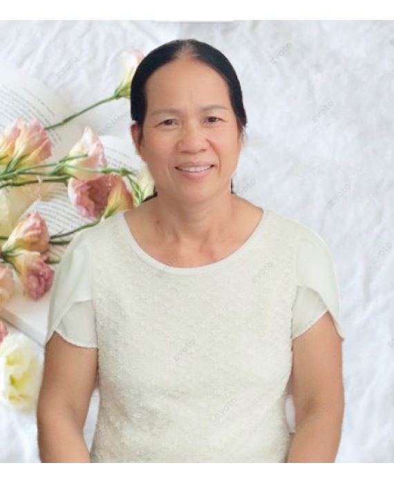 Cô Hạnh quê Quảng Bình