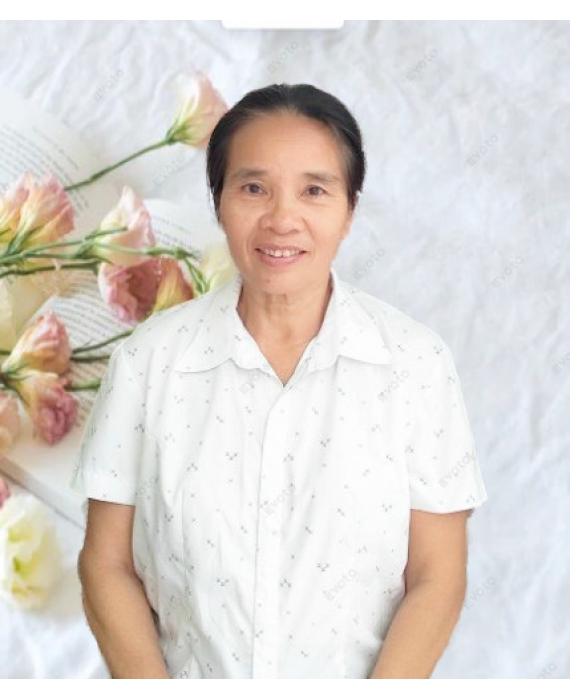 Cô Thuận quê Quảng Bình sinh năm 1966