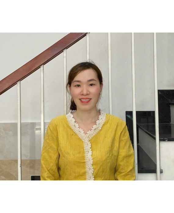 Chị Ngọc Mai 