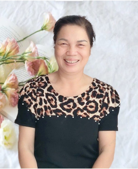 Hoàng  Thị Thanh